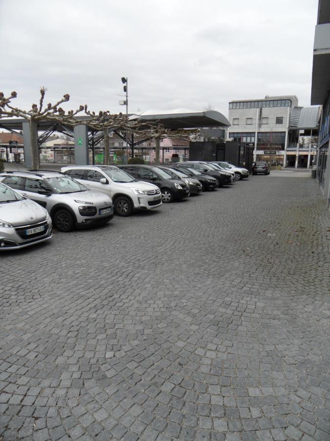 # Studio Bon Emplacement Avec Parking # Illzach Esterno foto